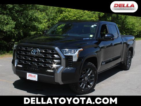 Used 2024 Toyota Tundra Platinum AWD/4WD image 1