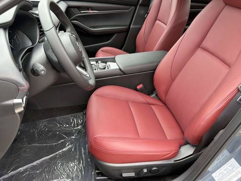 New 2026 MAZDA MAZDA3 Carbon AWD/4WD image 18