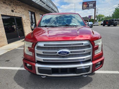 Used 2015 Ford F150 Platinum w/ Equipment Group 701A Luxury AWD/4WD image 7