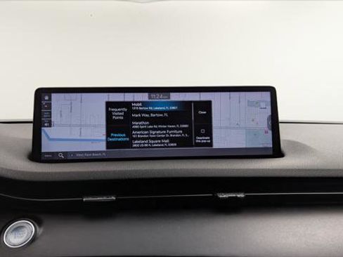 Used 2022 Genesis GV70 2.5T w/ Select Package image 29