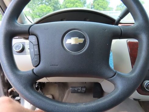 Used 2008 Chevrolet Impala LS FWD image 18