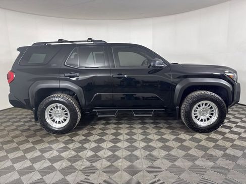 Used 2025 Toyota 4Runner SR5 image 2
