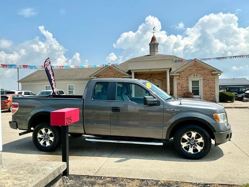 Used 2013 Ford F150 STX w/ Mid Equipment Group AWD/4WD image 4