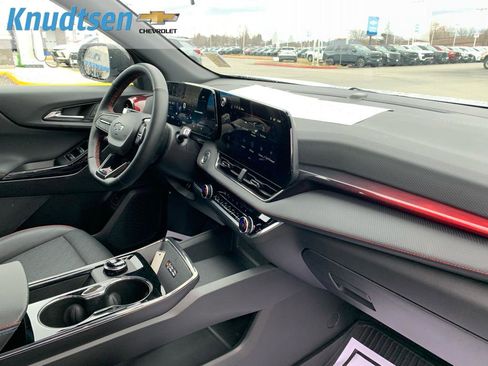 Used 2026 Chevrolet Equinox RS w/ LPO, Floor Liner Package image 13