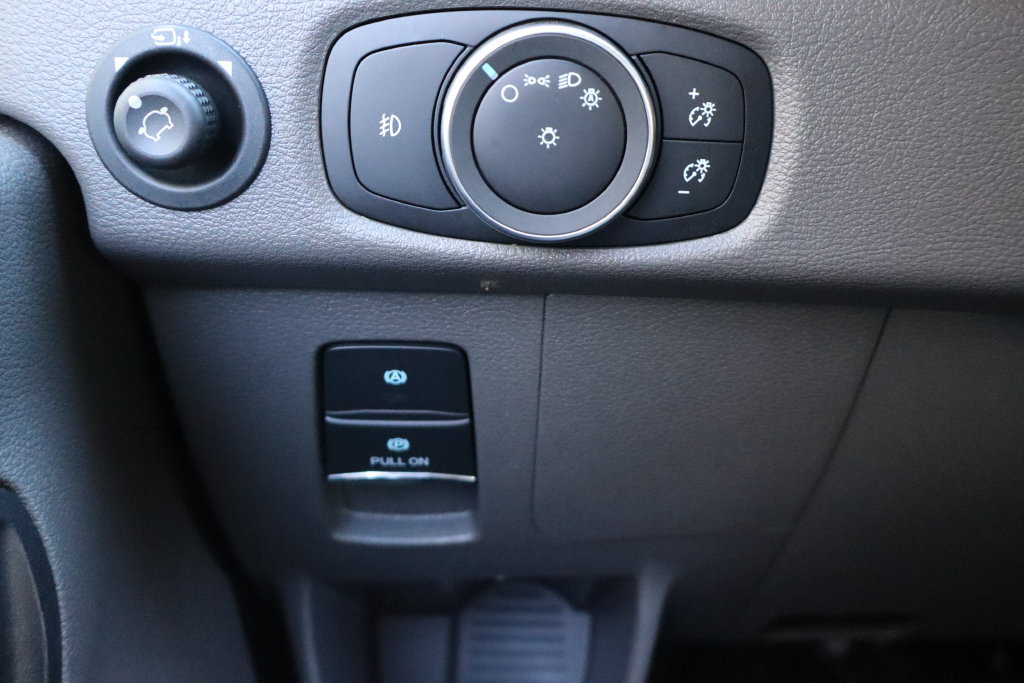 Used 2025 Ford Transit 350 XLT RWD image 24