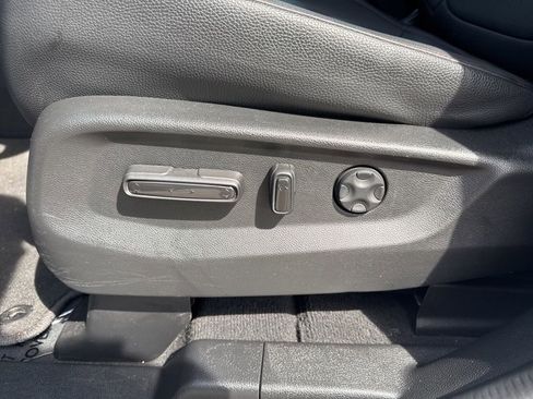 Used 2025 Honda Odyssey Sport-L image 11