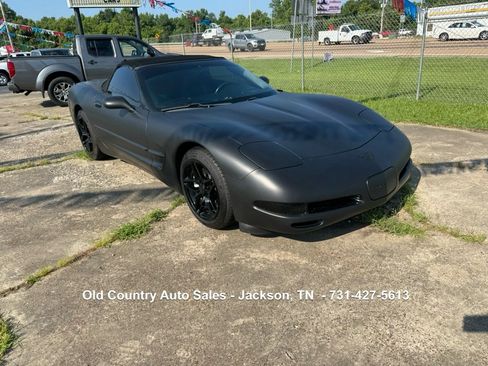 Used 2003 Chevrolet Corvette Convertible w/ Preferred Equipment Group1 image 4