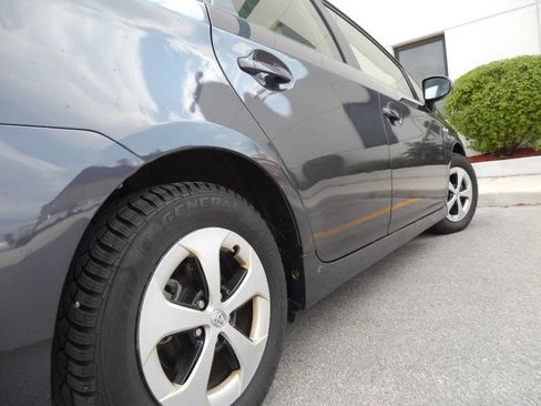 Used 2012 Toyota Prius Four image 20