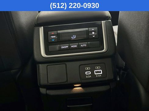 Used 2023 Subaru Ascent Onyx Edition AWD/4WD image 32
