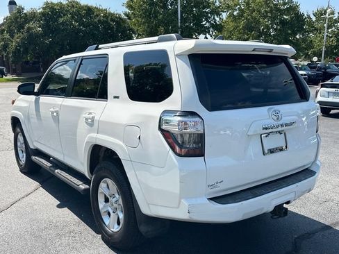 Used 2019 Toyota 4Runner SR5 Premium AWD/4WD image 6