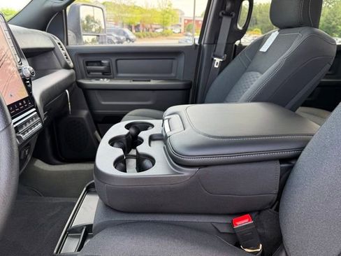 New 2026 RAM 2500 Tradesman AWD/4WD image 23