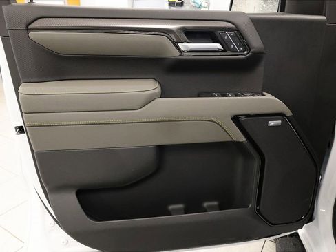 New 2026 Chevrolet Silverado 1500 ZR2 AWD/4WD image 13
