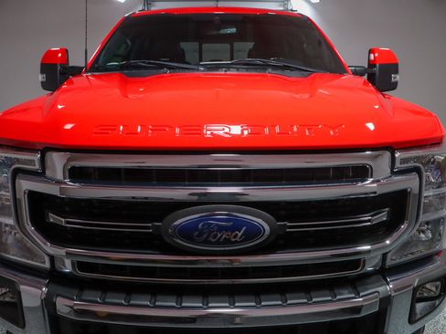 Used 2022 Ford F250 Lariat w/ Lariat Value Package image 4