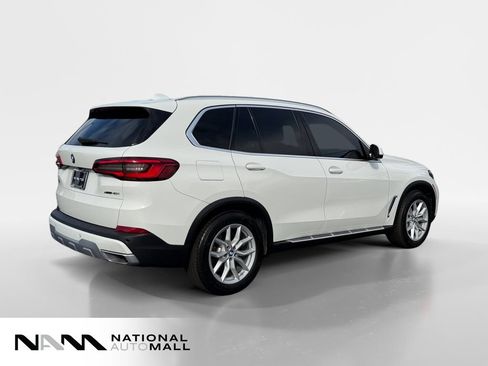 Used 2019 BMW X5 xDrive40i w/ Luxury Seating Package AWD/4WD image 5