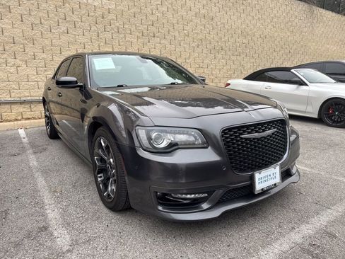 Used 2017 Chrysler 300 S w/ 300S Premium Group image 2