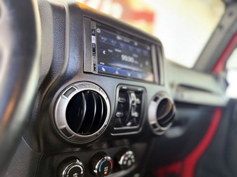 Used 2017 Jeep Wrangler Unlimited Sport w/ Quick Order Package 24S image 30