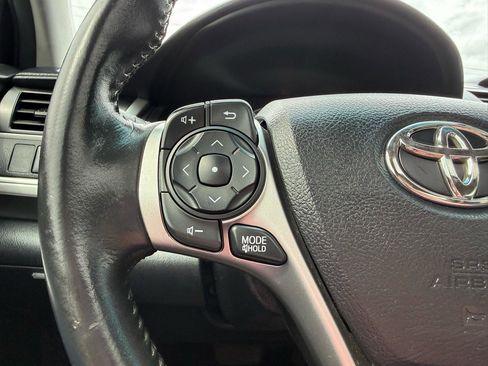 Used 2014 Toyota Camry SE FWD image 20