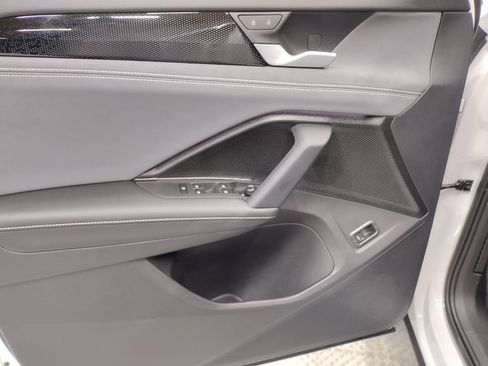 New 2026 Volkswagen Tiguan SE AWD/4WD image 19