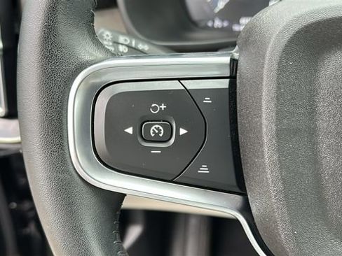 Used 2021 Volvo XC40 T5 Inscription AWD/4WD image 13