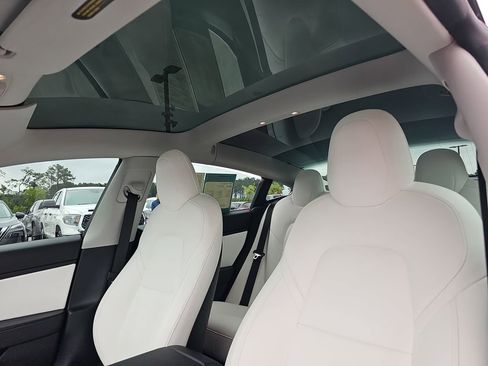 Used 2020 Tesla Model 3 RWD image 28