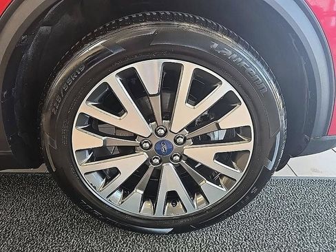 Used 2020 Ford Escape Titanium AWD/4WD image 43