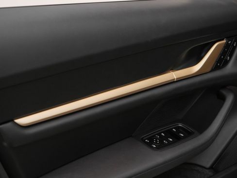 New 2025 Porsche Taycan 4S image 48