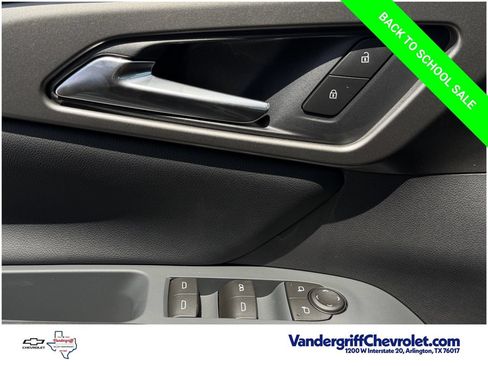 Used 2026 Chevrolet Traverse LT FWD image 21