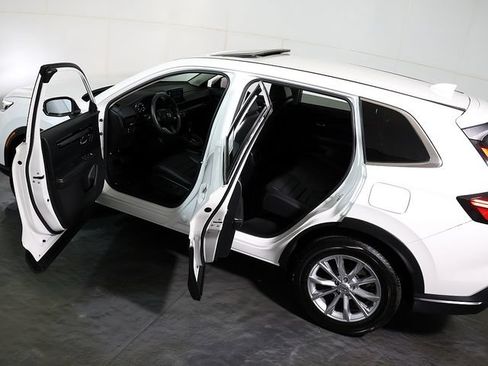 Used 2024 Honda CR-V EX-L image 5