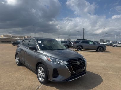 Used 2021 Nissan Kicks S