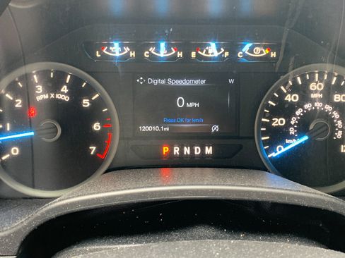 Used 2018 Ford F150 XLT w/ Equipment Group 302A Luxury RWD image 12