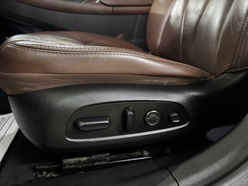 Used 2019 Buick LaCrosse Avenir w/ Driver Confidence Package II FWD image 46