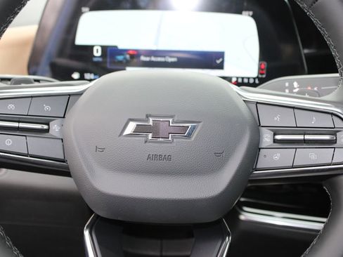 New 2026 Chevrolet Equinox ACTIV image 27