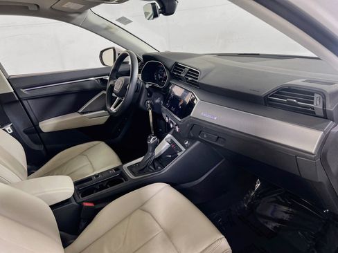 Used 2022 Audi Q3 2.0T Premium Plus AWD/4WD image 28