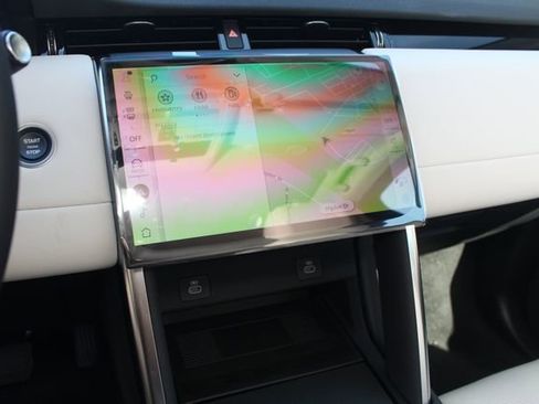 New 2025 Land Rover Discovery Sport S image 16