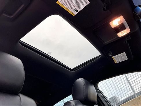 Used 2016 Lincoln MKS w/ Equipment Group 101A image 13