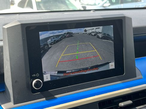 Used 2024 Toyota Tacoma TRD Sport image 17