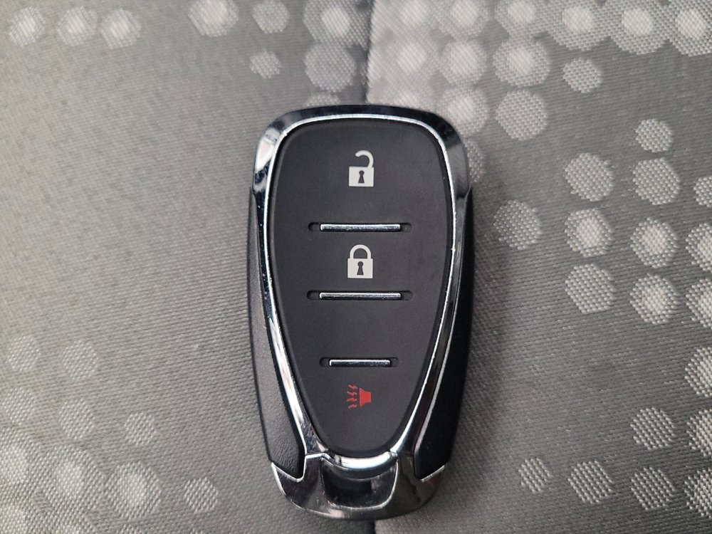 Used 2020 Chevrolet Sonic LT FWD image 32