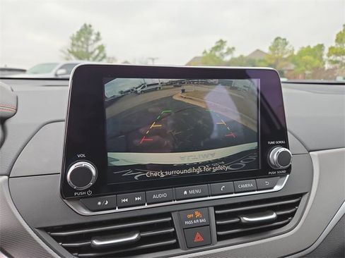 New 2025 Nissan Altima 2.5 SR image 24