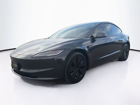 Used 2025 Tesla Model 3 Long Range AWD/4WD image 3