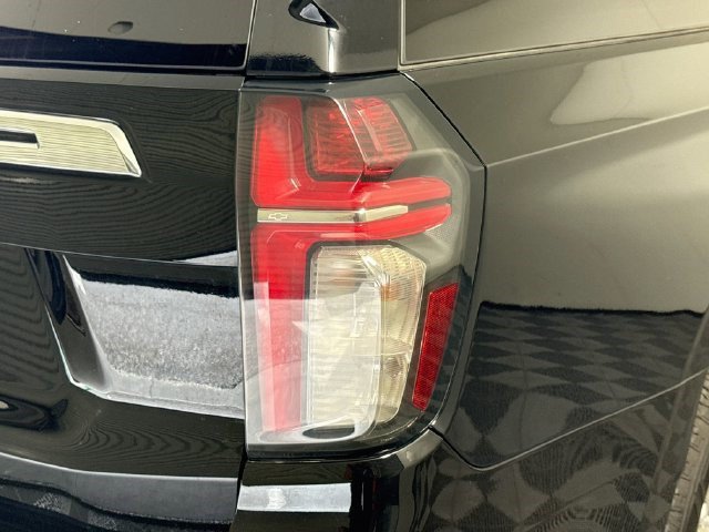 Used 2021 Chevrolet Suburban LS AWD/4WD image 33