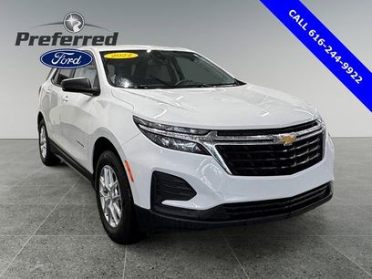 Used 2022 Chevrolet Equinox LS w/ LS Convenience Package