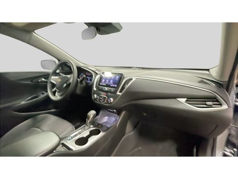 Used 2024 Chevrolet Malibu LS FWD image 18