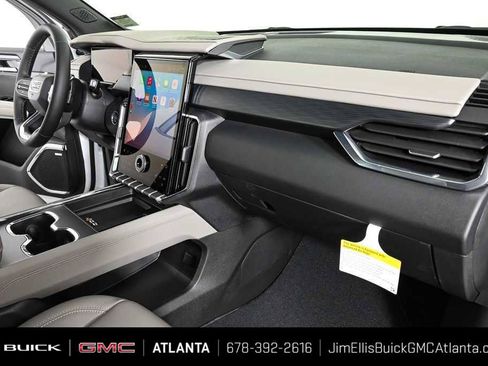 New 2026 GMC Acadia Elevation w/ Elevation Premium Package FWD image 24