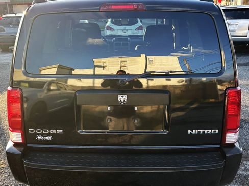 Used 2011 Dodge Nitro Heat w/ Popular Equipment Group image 27