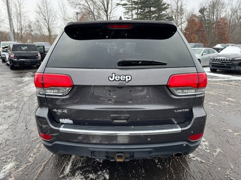 Used 2017 Jeep Grand Cherokee Limited w/ Trailer Tow Group IV image 4