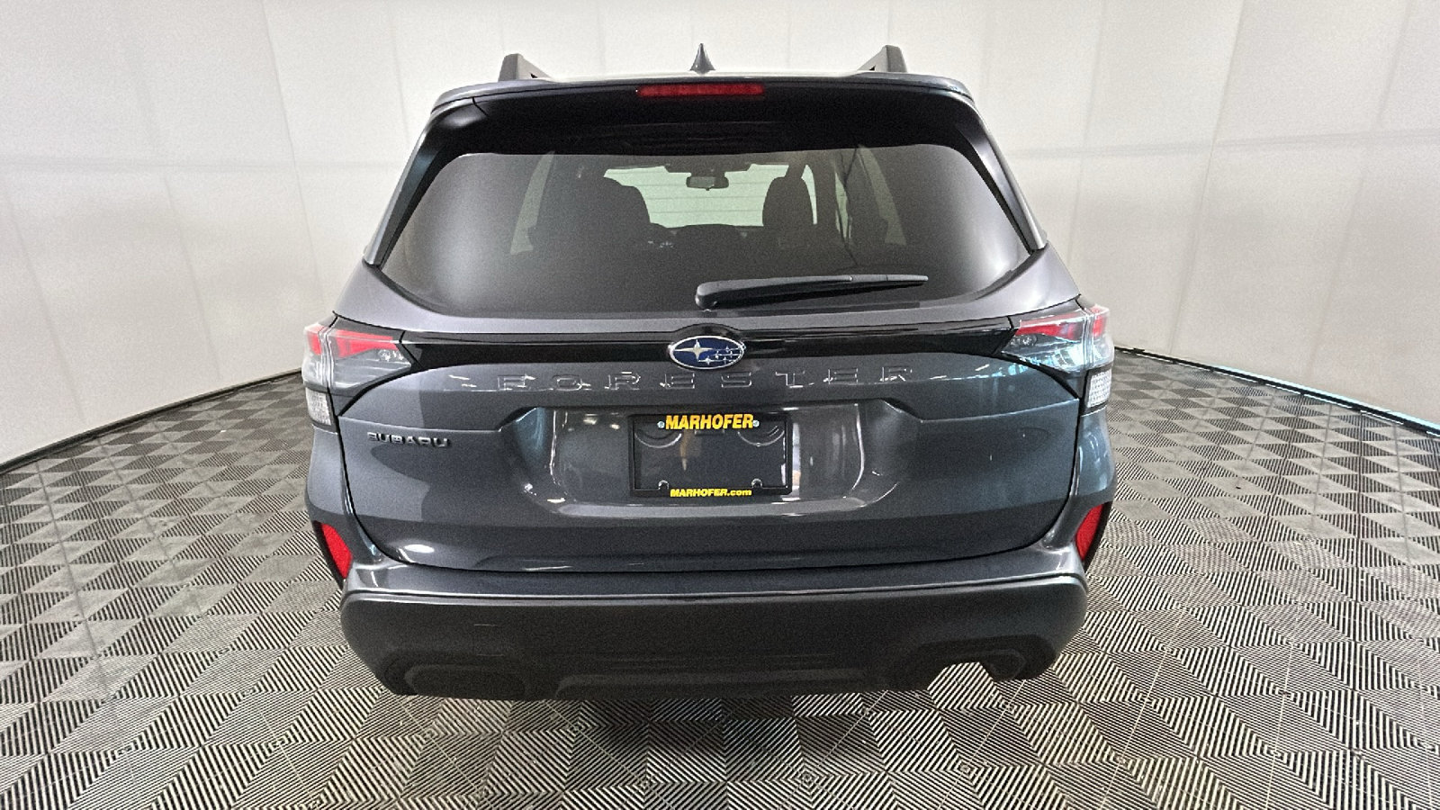 Used 2025 Subaru Forester Premium AWD/4WD image 4