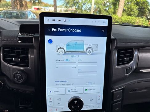 Used 2025 Ford F150 Lightning Flash image 44