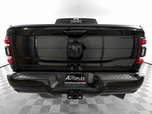Used 2022 RAM 2500 Limited image 6
