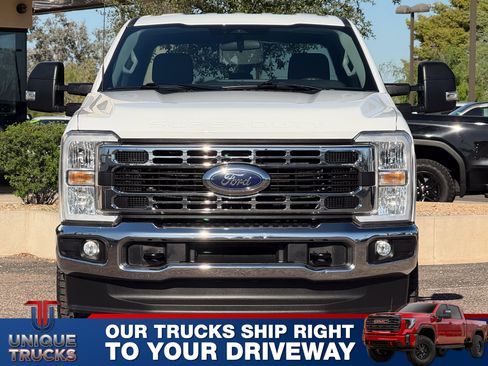 Used 2024 Ford F250 XLT w/ FX4 Off-Road Package image 2