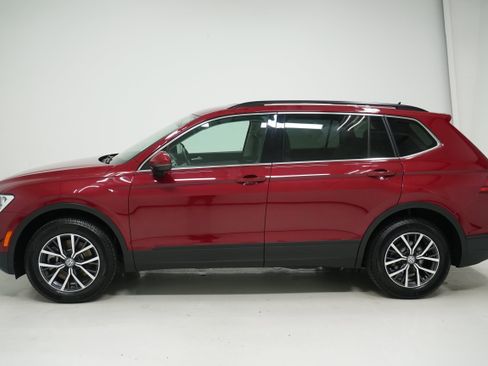 Used 2019 Volkswagen Tiguan SE image 7